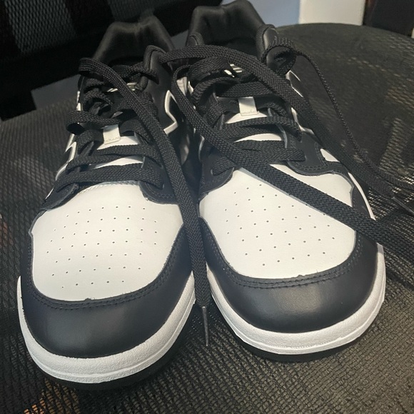 New Balance 480 Men's Black and White Sneakers - Picture 5 of 11